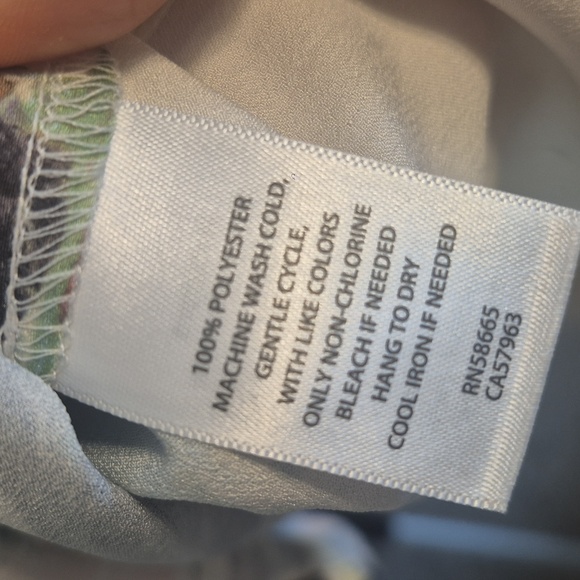 Halogen Multicolor Abstract Camisole NWT Size Large - Picture 6 of 6